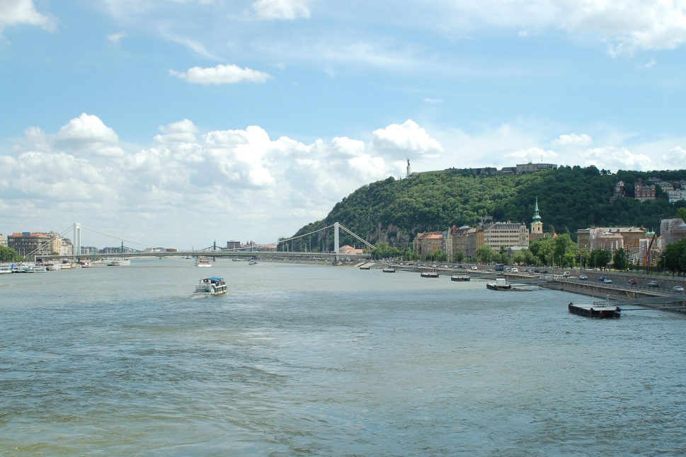 Update Budapest City Tour